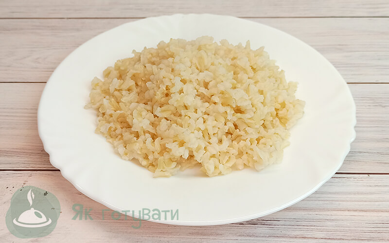 Фото Як варити бурий рис. Скільки варити бурий рис